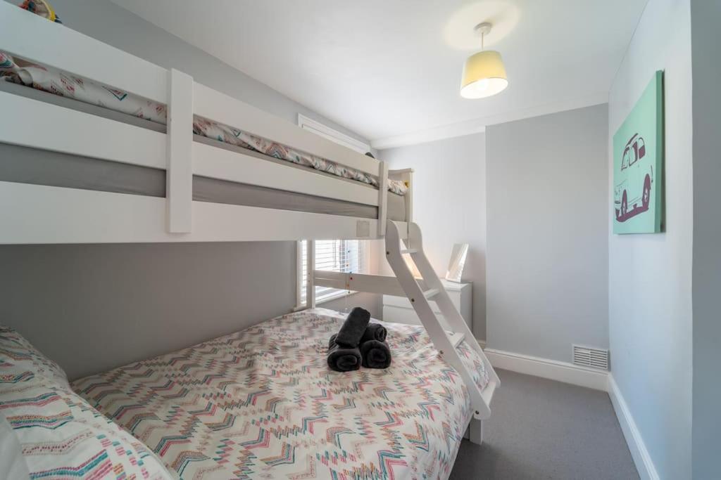 A Beautiful And Stylish 2 Bed Flat Close To Beach Bournemouth Exterior photo